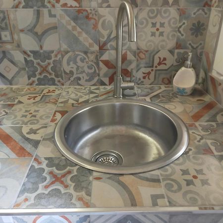 Nice Apt In A Street In Old Town Alghero Bagian luar foto
