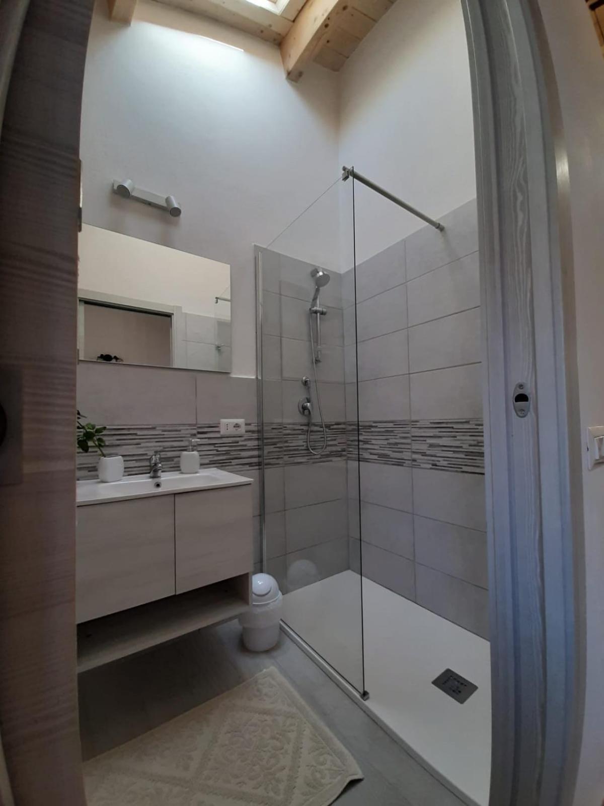Nice Apt In A Street In Old Town Alghero Bagian luar foto