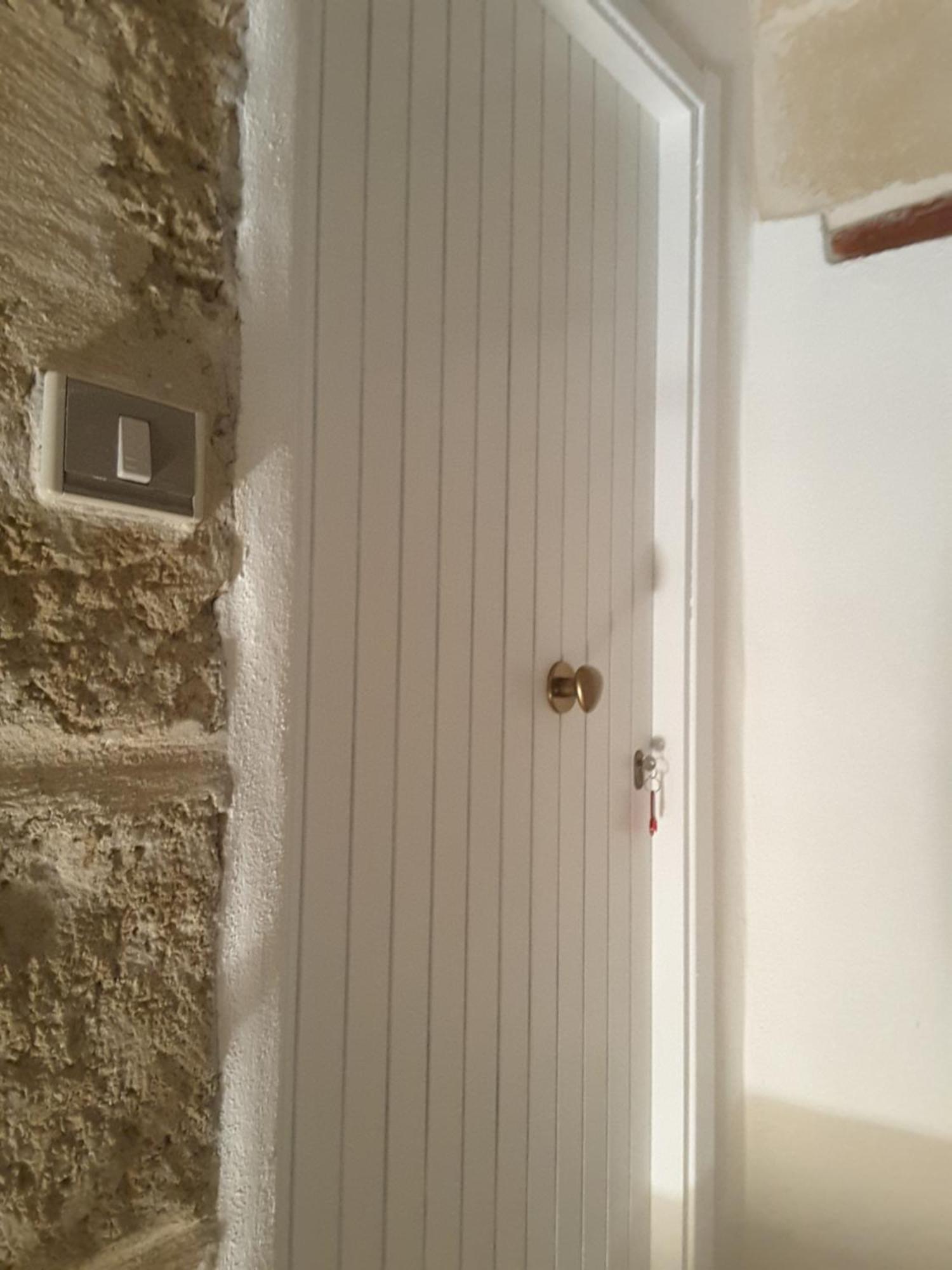 Nice Apt In A Street In Old Town Alghero Bagian luar foto